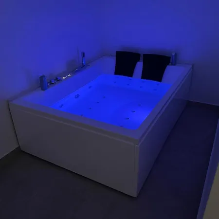 Lapis Oda ve Kahvaltı